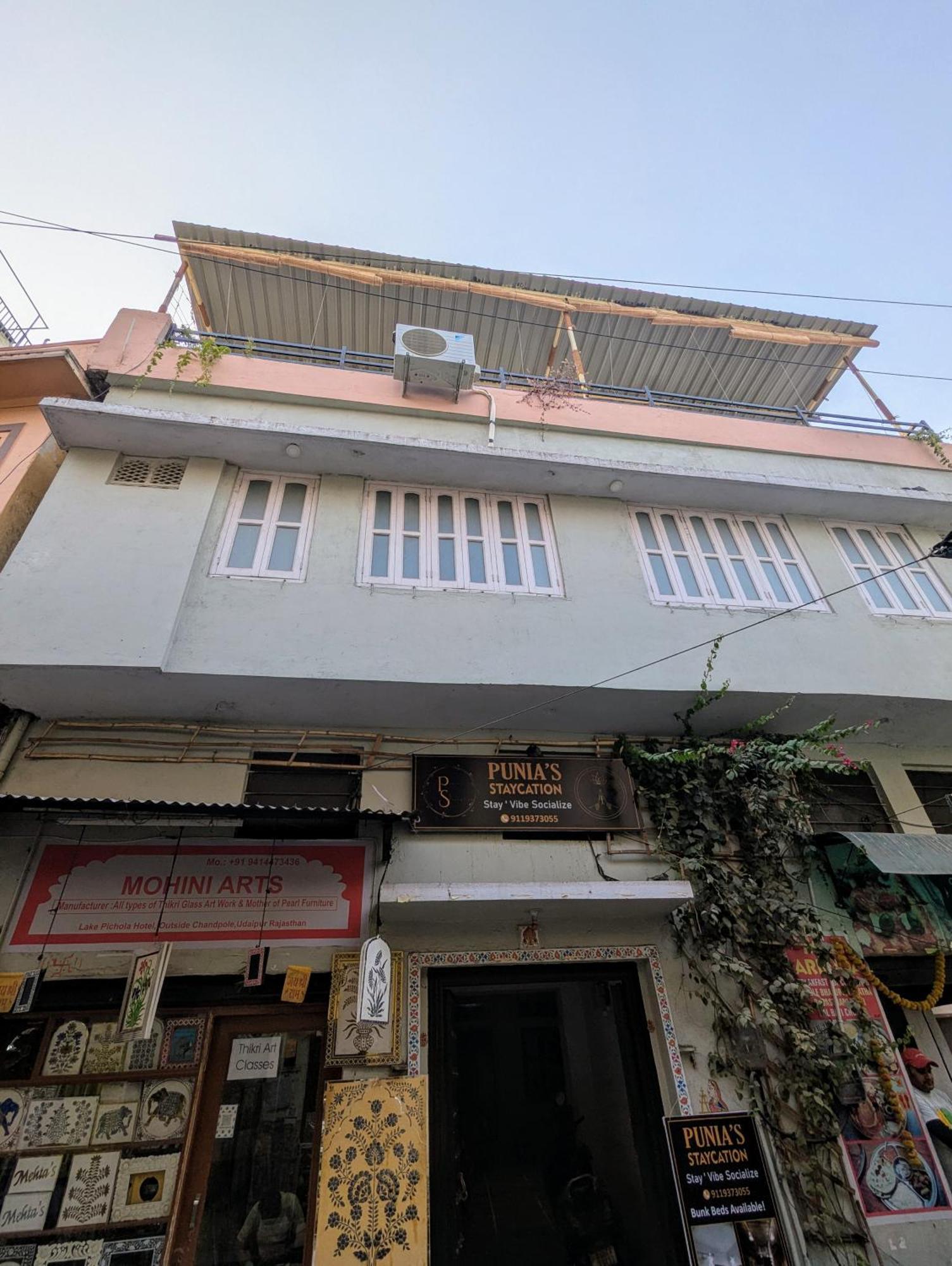 Punia'S Staycation Udaipur Eksteriør bilde